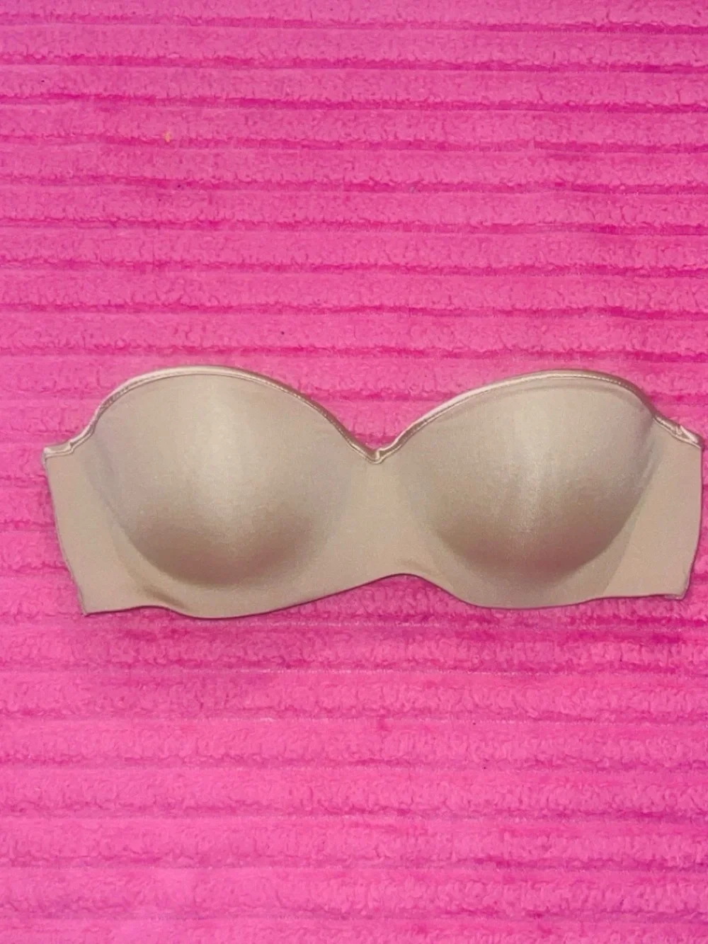 Natori Strapless Bandeau Bra in Nude
